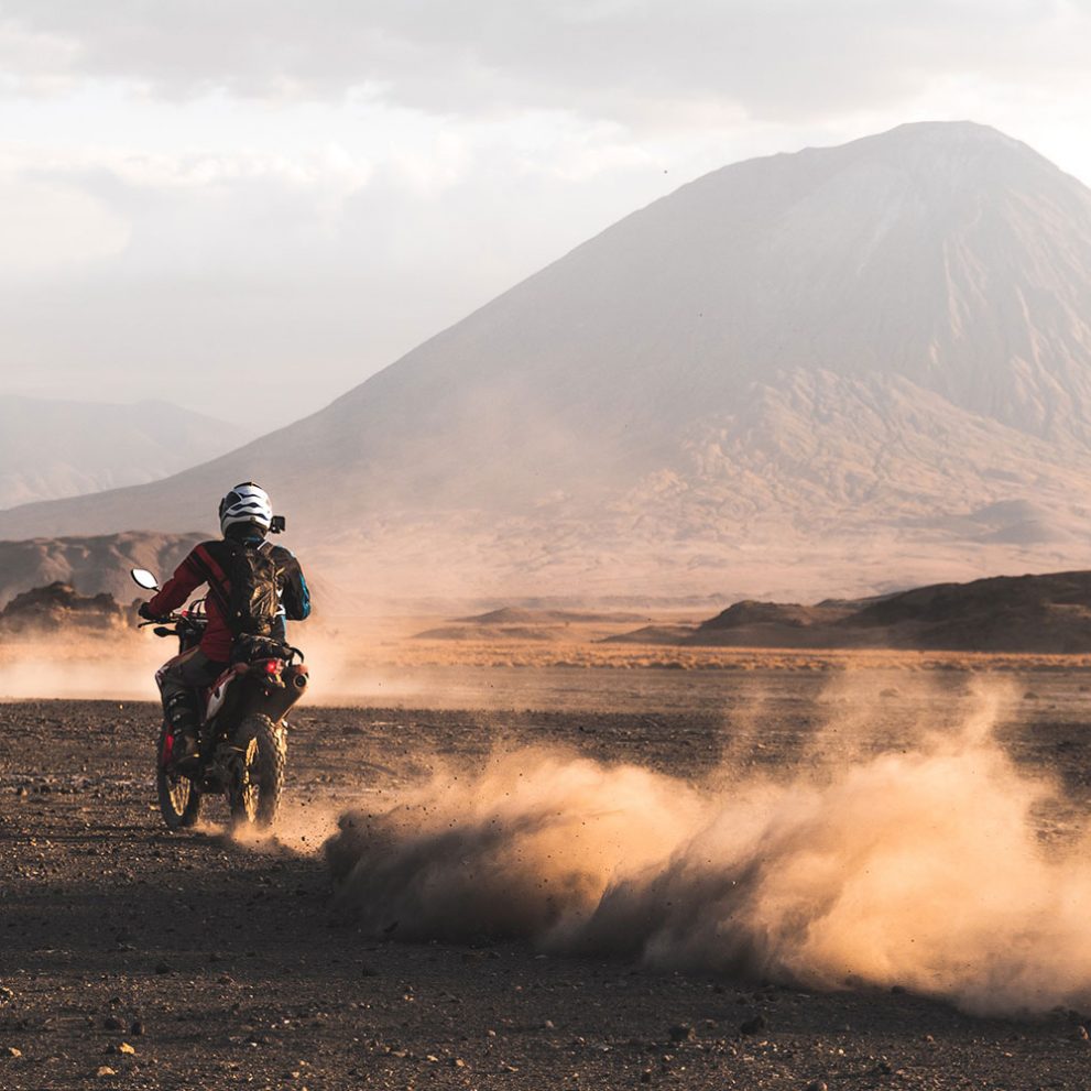 Dusty roads with a view over the Kilimanjaro.