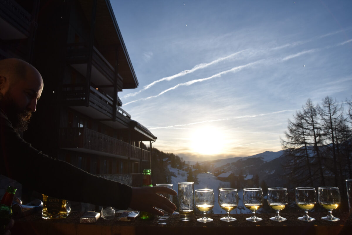 GoBeyond_France_Ski_Snowboard_Freeride_Camp