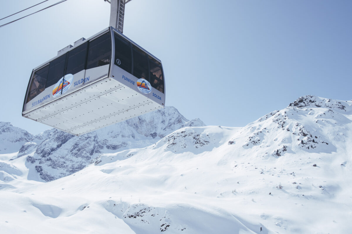 GoBeyond Italy Ski Snowboard Freeride Camp